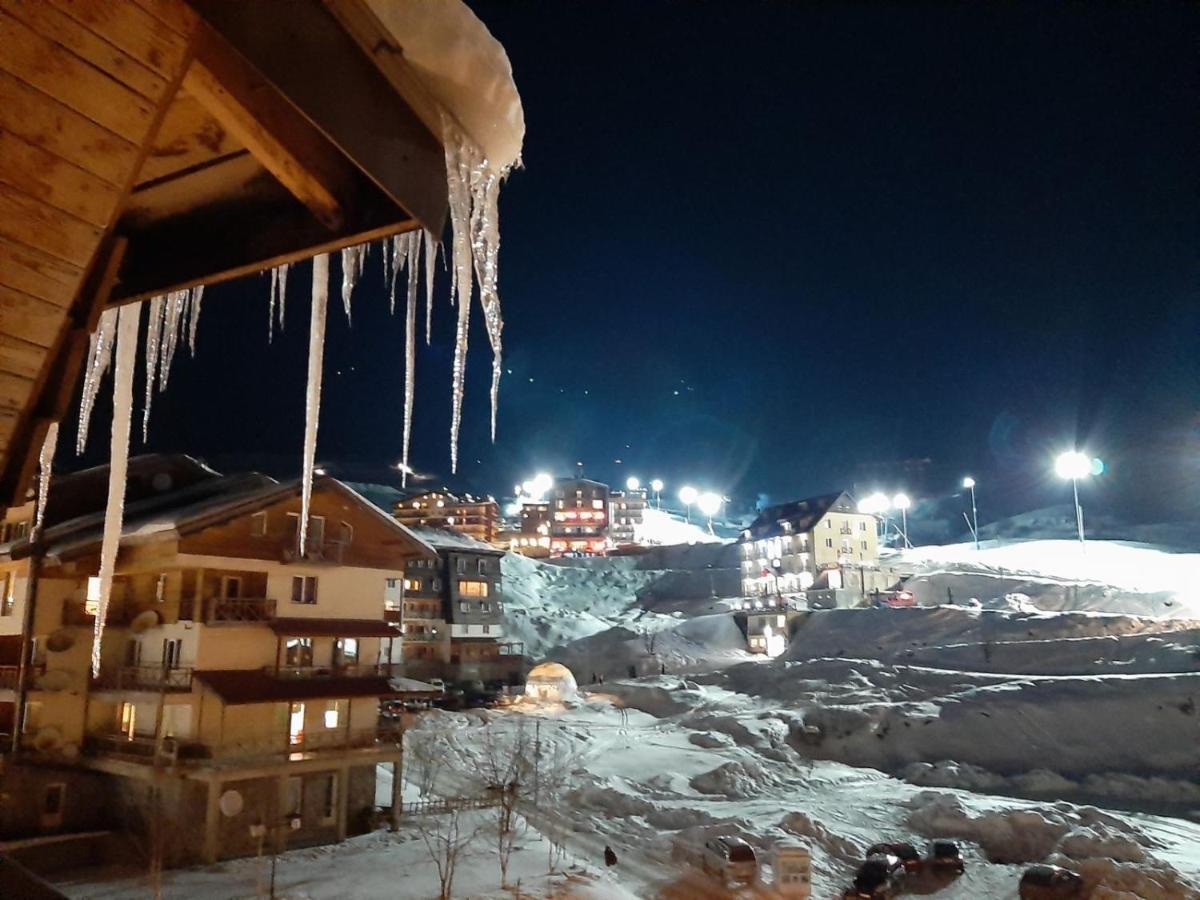 Gudauri Ski Studio Exterior foto